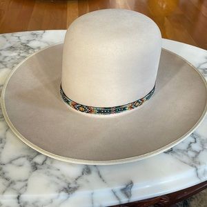 Vintage Relentless by Bailey® Apache Western Hat Unisex Size 7 1/8 beaded band